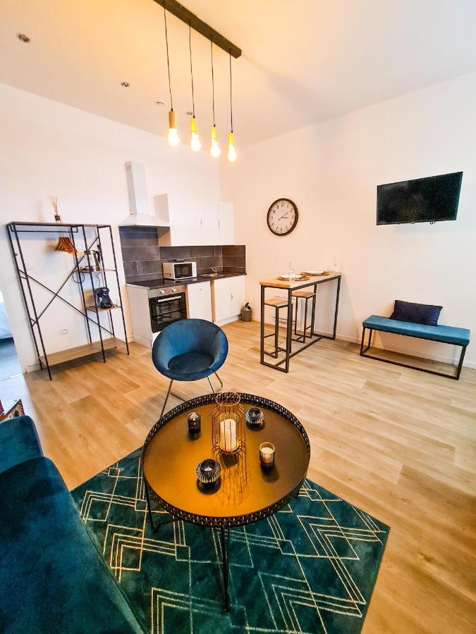 Ng Suitehome - Lille I Tourcoing Winoc - Appartement T2 - Netflix - Wifi - Cuisine - Parking Gratuit Eksteriør billede