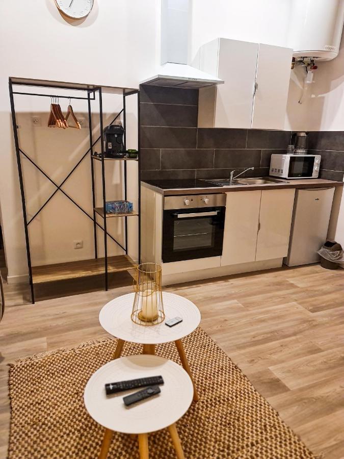 Ng Suitehome - Lille I Tourcoing Winoc - Appartement T2 - Netflix - Wifi - Cuisine - Parking Gratuit Eksteriør billede