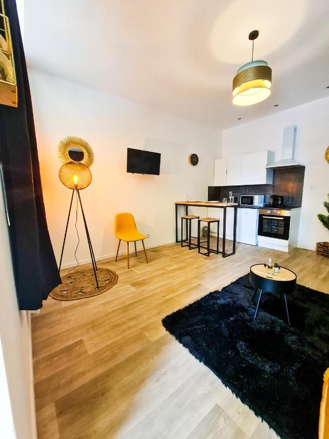 Ng Suitehome - Lille I Tourcoing Winoc - Appartement T2 - Netflix - Wifi - Cuisine - Parking Gratuit Eksteriør billede