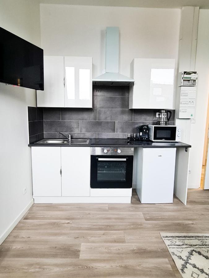 Ng Suitehome - Lille I Tourcoing Winoc - Appartement T2 - Netflix - Wifi - Cuisine - Parking Gratuit Eksteriør billede